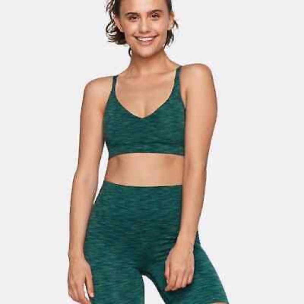 outdoor voices freeform flow bike short evergreen